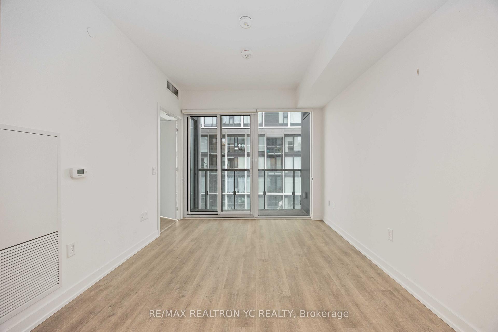Photo 5 of Unit 2114, 158 Front Street, Toronto, Moss Park — HOMEH