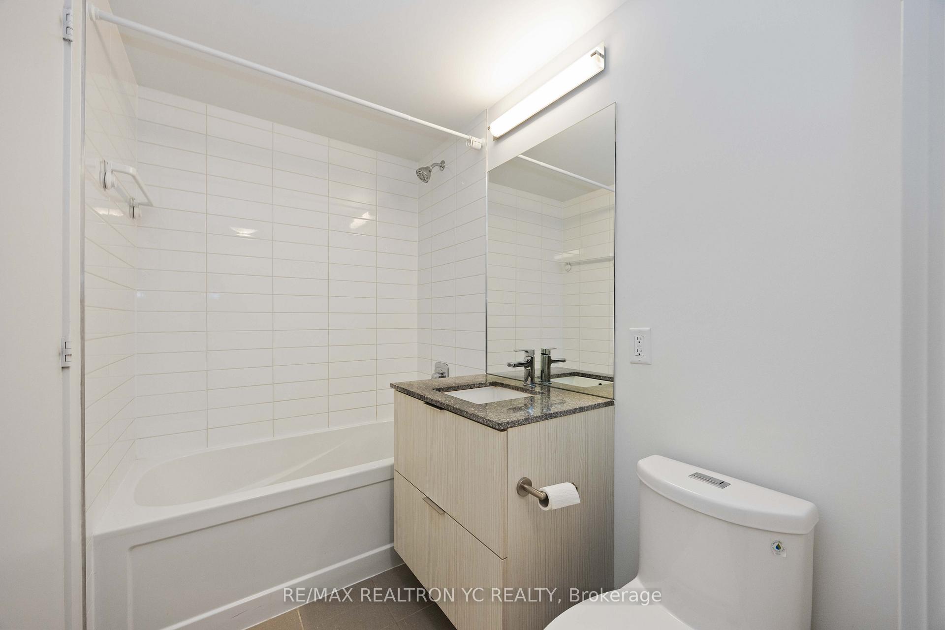 Photo 33 of Unit 2114, 158 Front Street, Toronto, Moss Park — HOMEH