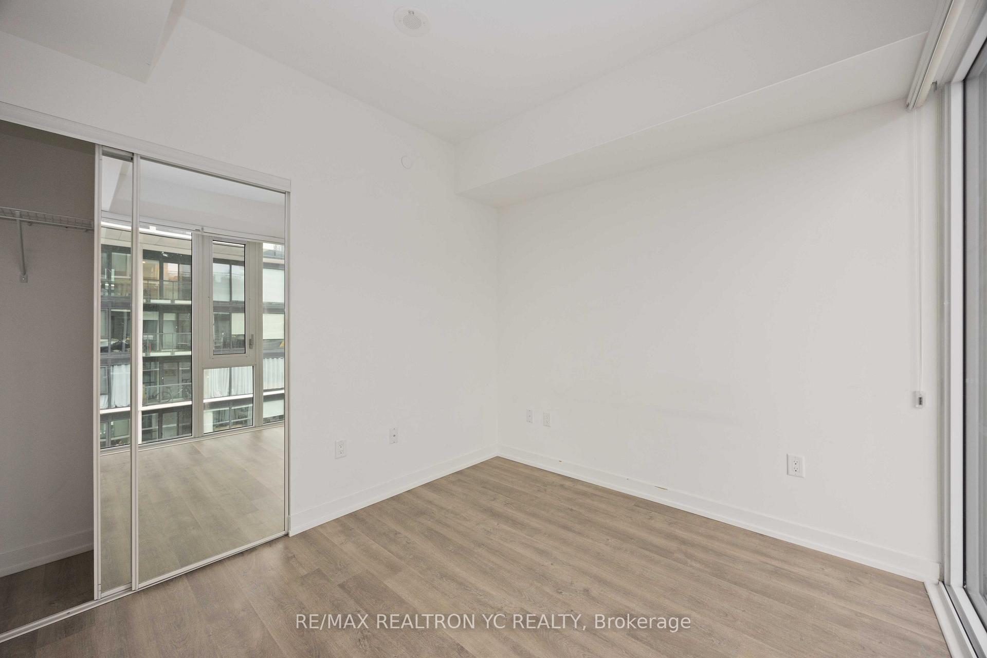Photo 9 of Unit 2114, 158 Front Street, Toronto, Moss Park — HOMEH