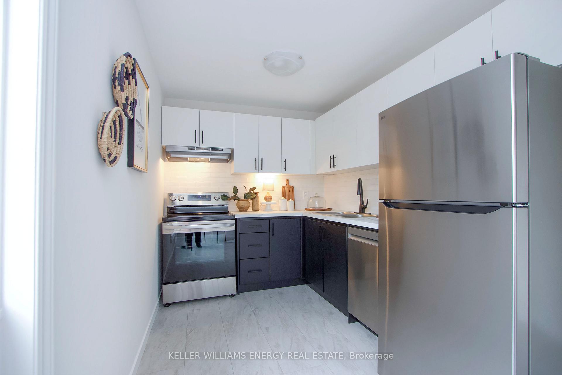 Photo 9 of Unit 60, 1133 Ritson Road N, Oshawa, Centennial — HOMEH