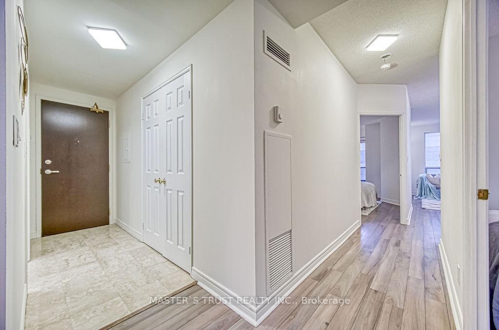Photo 9 of Unit 607, 55 Bloor Street E, Toronto, Church-Yonge Corridor — HOMEH