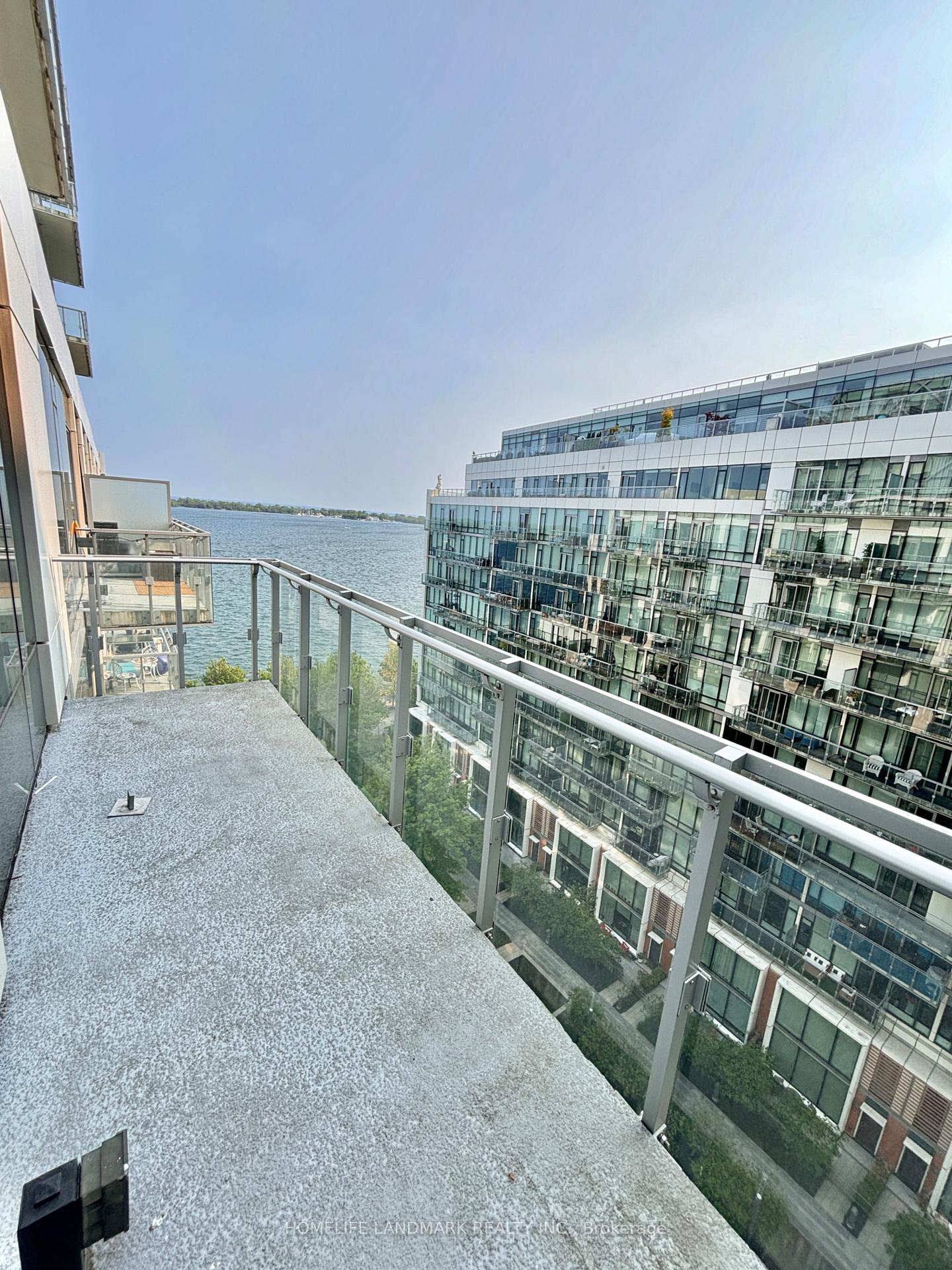 Photo 2 of Unit 1029, 39 Queens Quay E, Toronto, Waterfront Communities — HOMEH