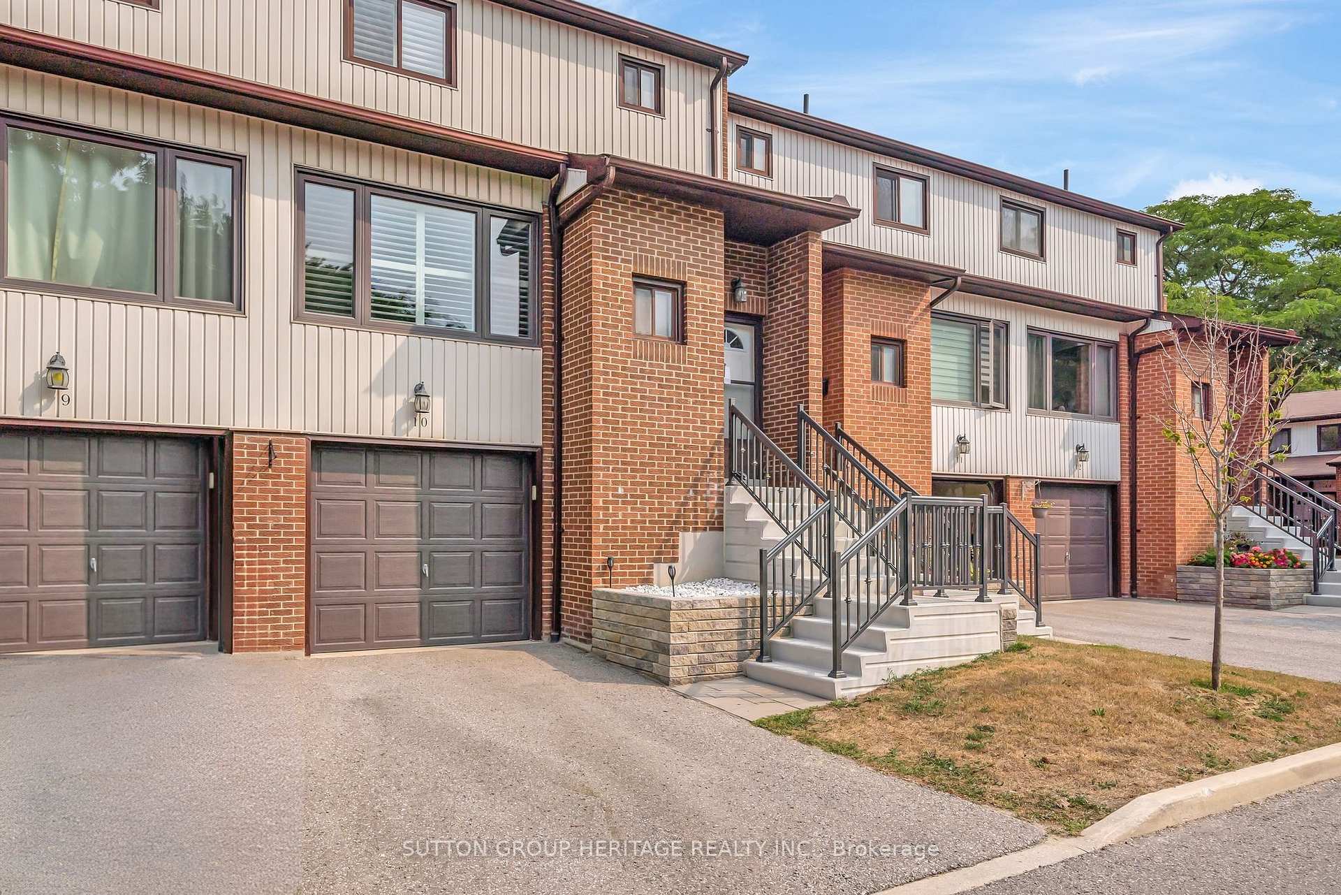 Photo 1 of Unit 10, 765 Oklahoma Drive, Pickering, West Shore — HOMEH