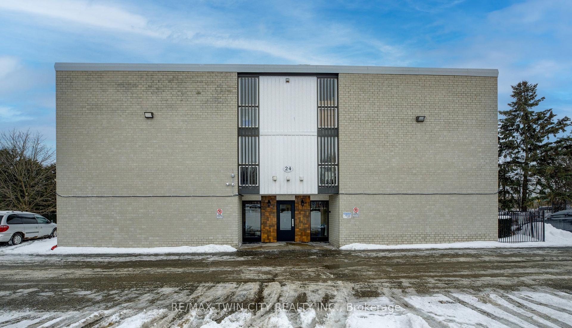 Photo 2 of Unit 202, 24 Mooregate Crescent, Kitchener — HOMEH