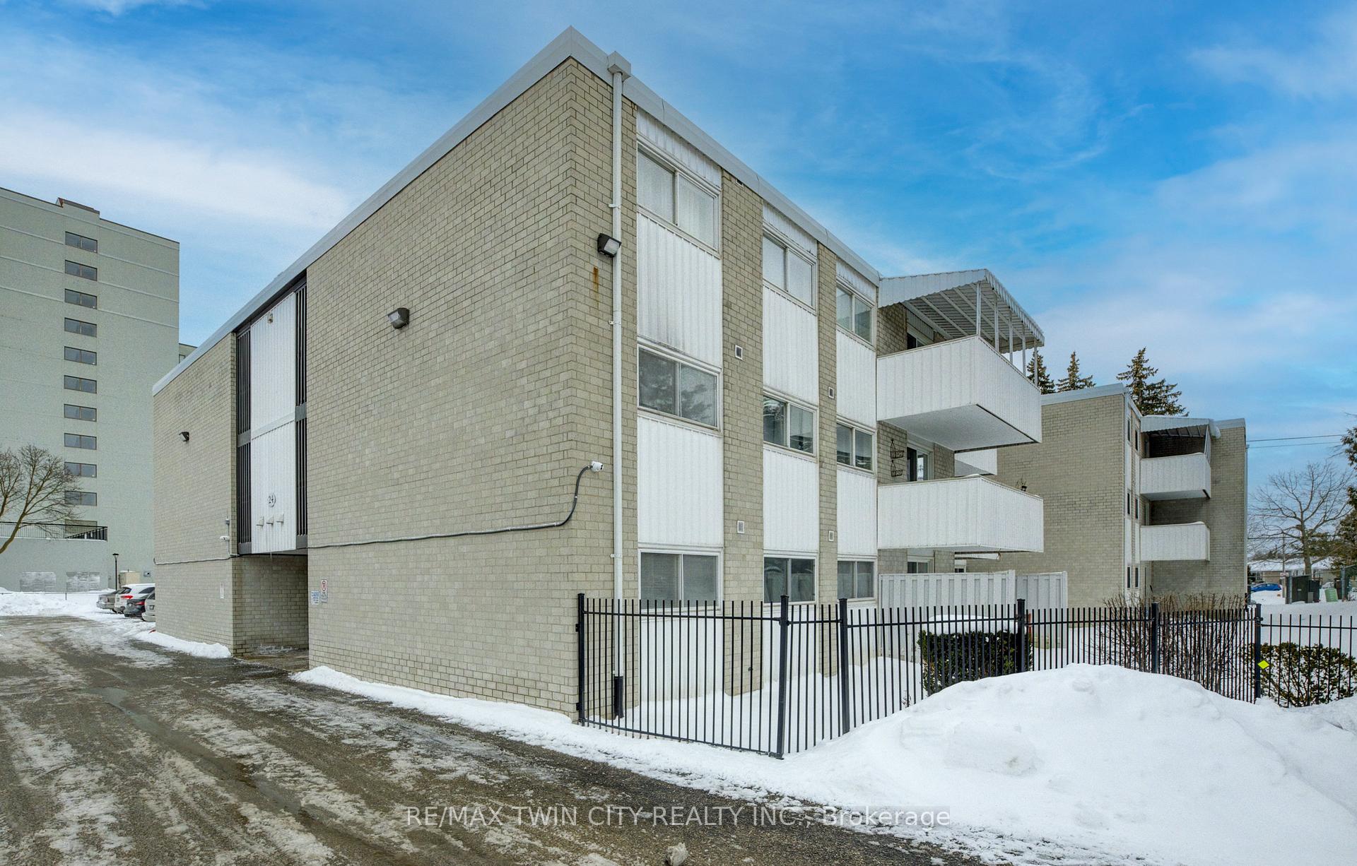 Photo 3 of Unit 202, 24 Mooregate Crescent, Kitchener — HOMEH