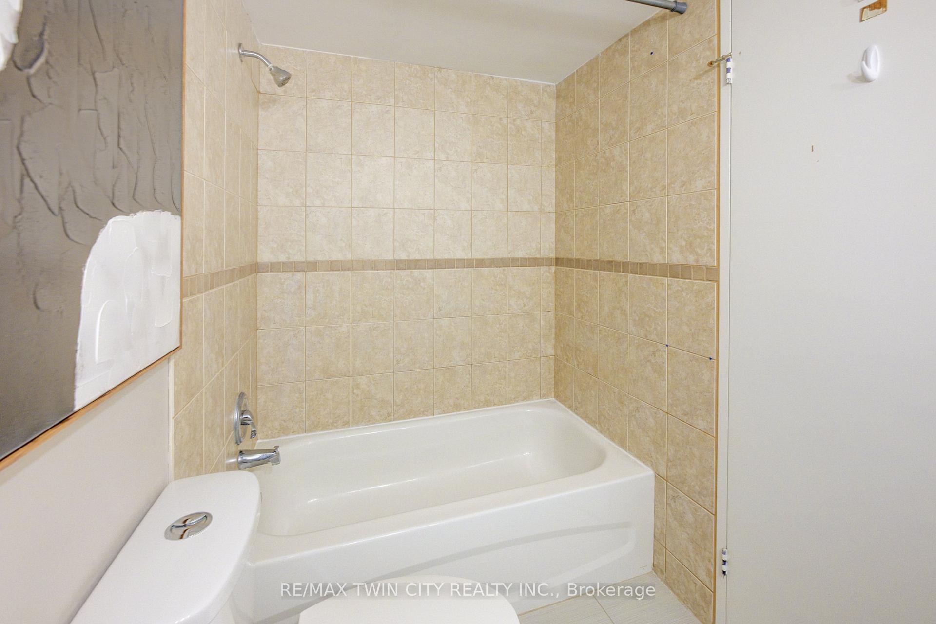 Photo 22 of Unit 202, 24 Mooregate Crescent, Kitchener — HOMEH