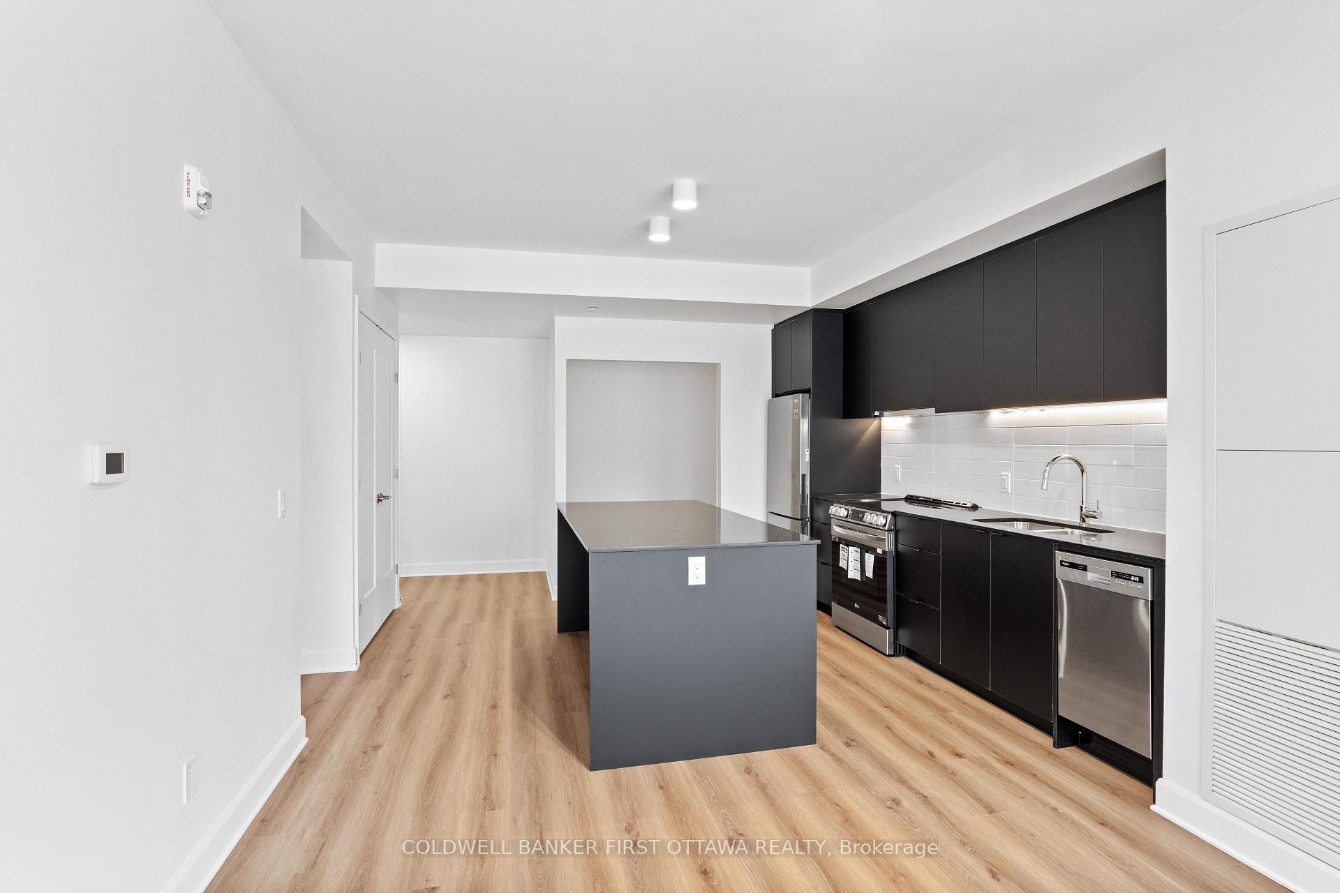Photo 5 of Unit 205, 115 Echo Drive, Ottawa, Ottawa East — HOMEH