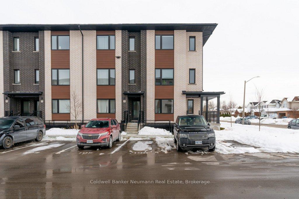 Photo 3 of 1 Lily Lane, Guelph, Clairfields/Hanlon Business Park — HOMEH