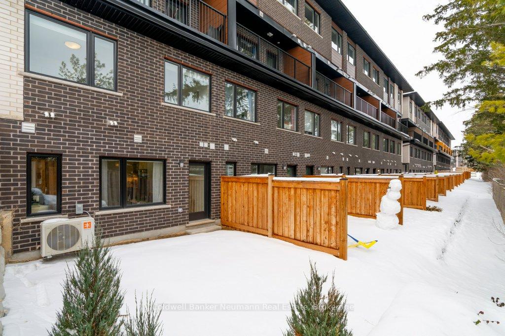 Photo 38 of 1 Lily Lane, Guelph, Clairfields/Hanlon Business Park — HOMEH