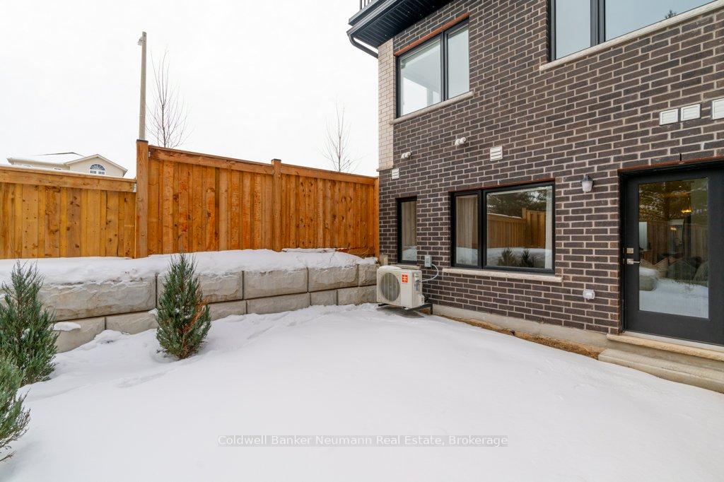 Photo 39 of 1 Lily Lane, Guelph, Clairfields/Hanlon Business Park — HOMEH