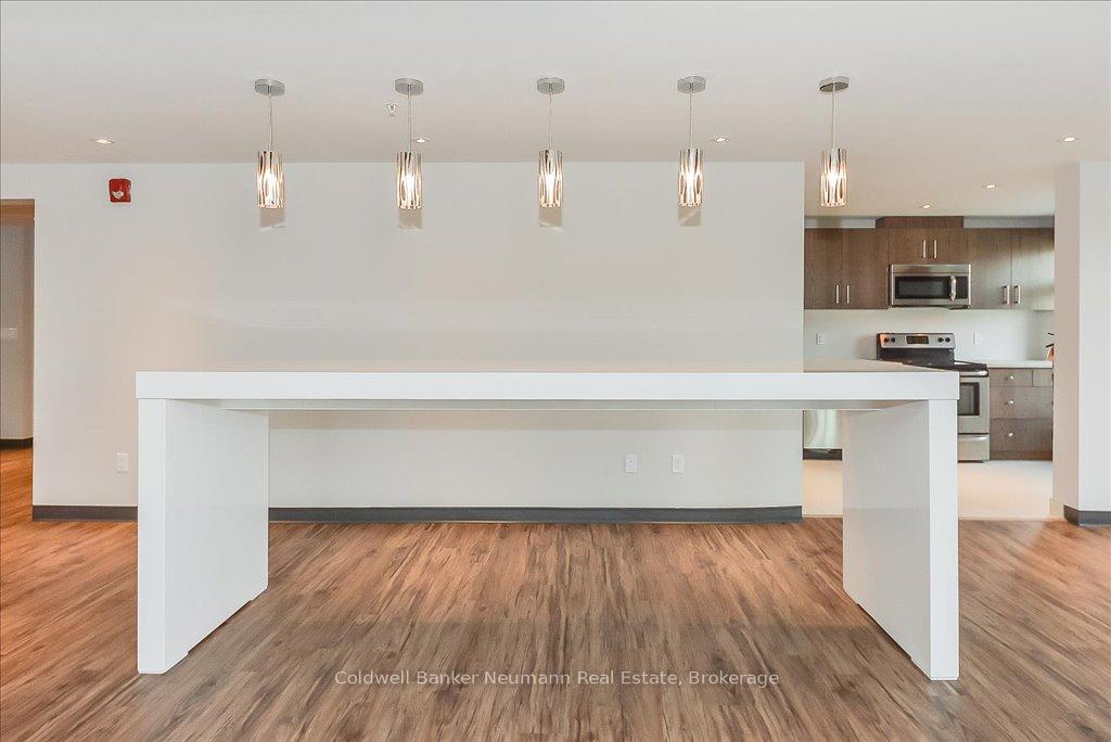 Photo 72 of Unit 112, 106 Bard Boulevard, Guelph, Pineridge/Westminster Woods — HOMEH