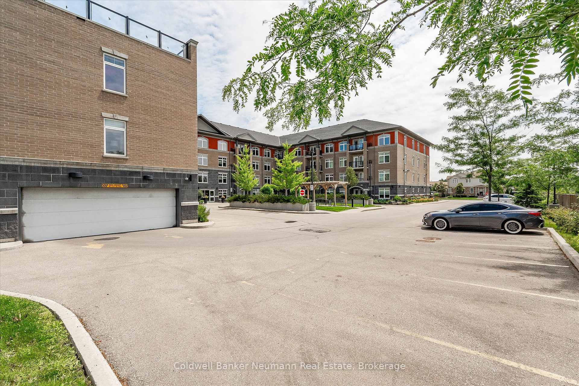 Photo 89 of Unit 112, 106 Bard Boulevard, Guelph, Pineridge/Westminster Woods — HOMEH