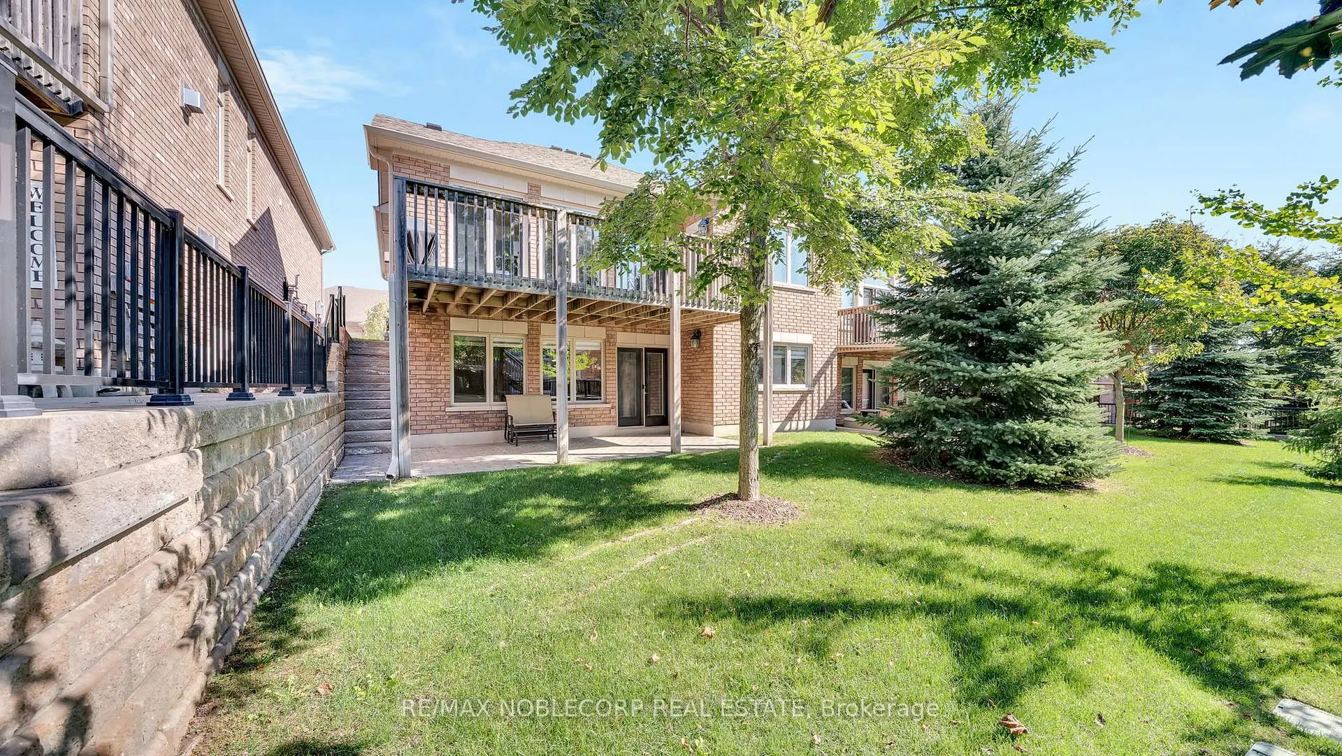 Photo 33 of Unit 31, 34 Hillcrest Drive, New Tecumseth, Alliston — HOMEH