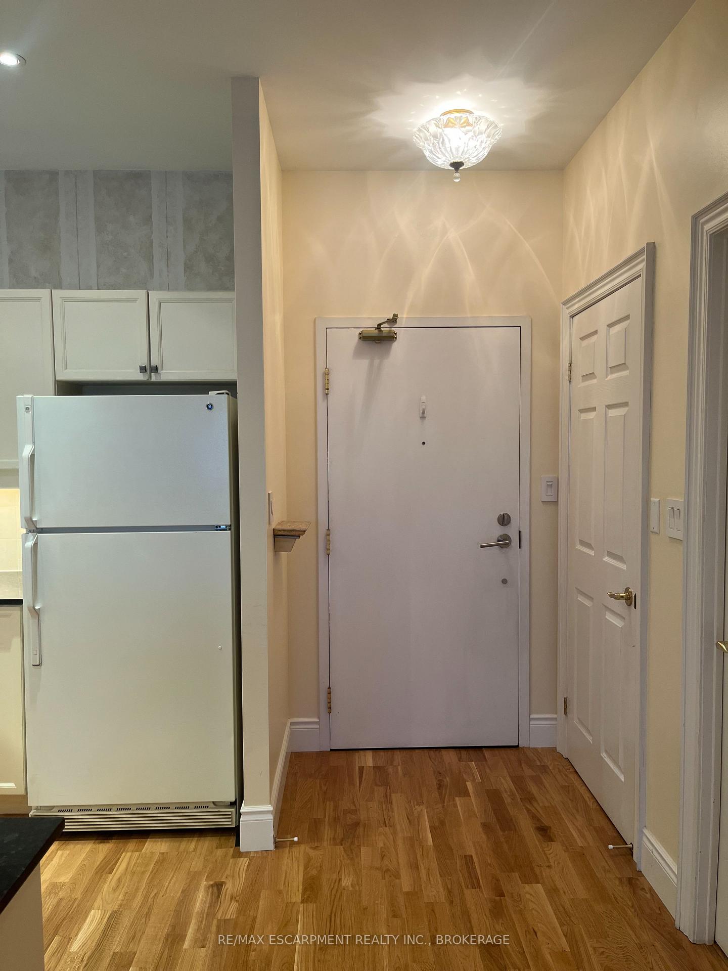 Photo 25 of Unit 419, 1 Leaside Park Drive, Toronto, Thorncliffe Park — HOMEH
