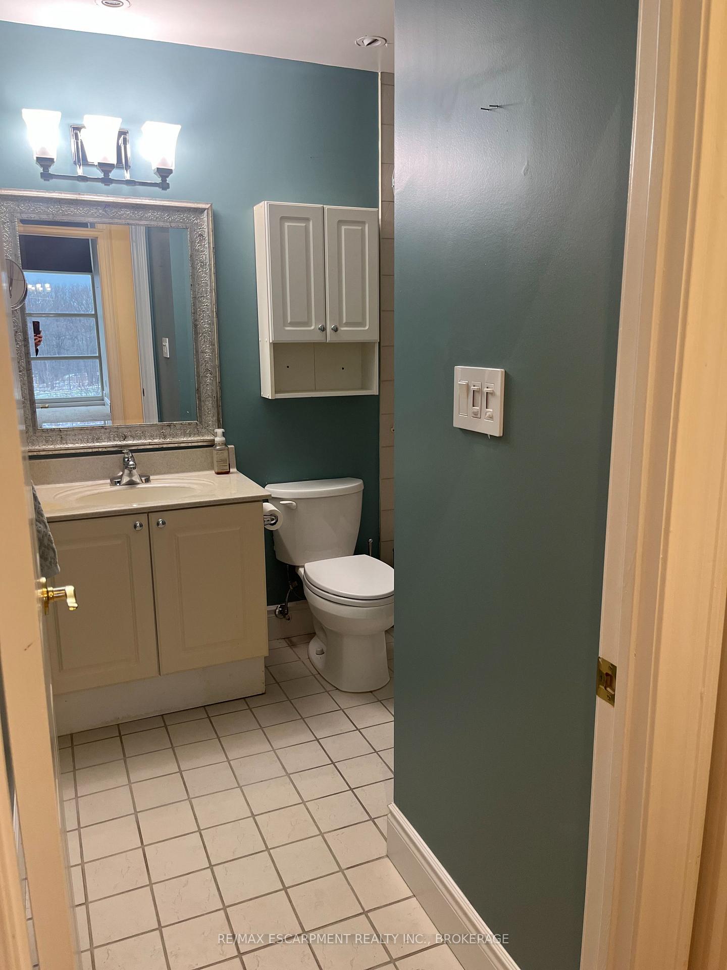 Photo 35 of Unit 419, 1 Leaside Park Drive, Toronto, Thorncliffe Park — HOMEH