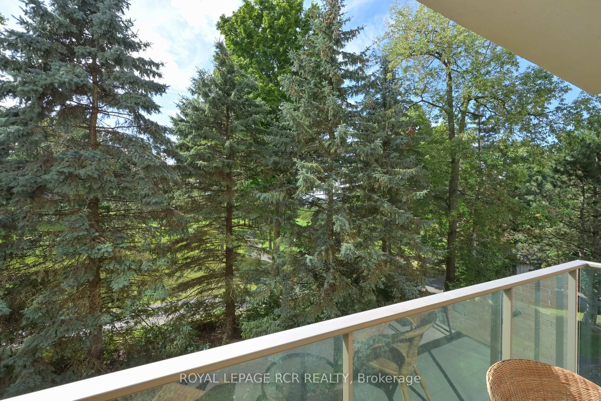 Photo 48 of Unit 214, 4 Briar Hill Heights, New Tecumseth, Alliston — HOMEH