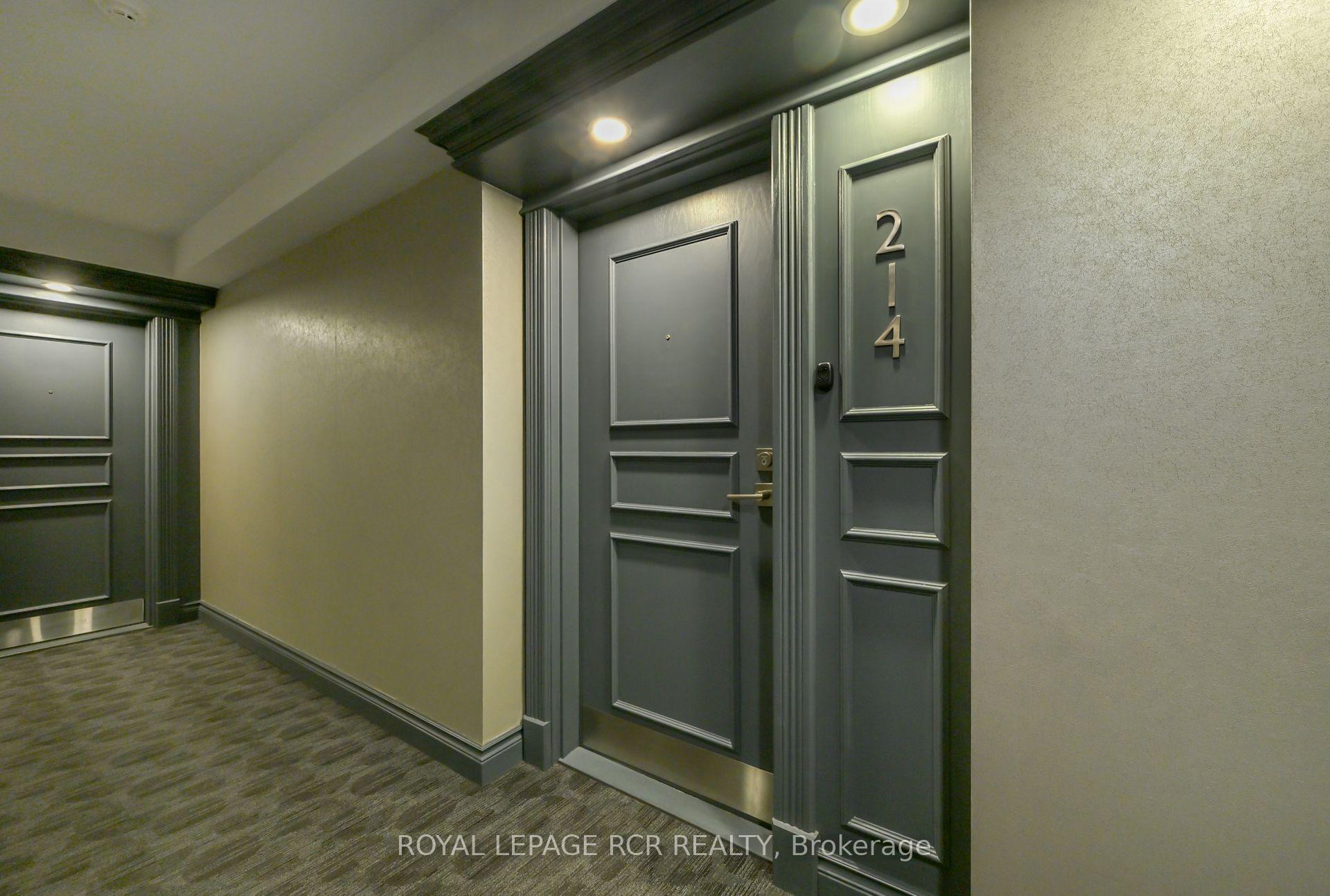 Photo 6 of Unit 214, 4 Briar Hill Heights, New Tecumseth, Alliston — HOMEH