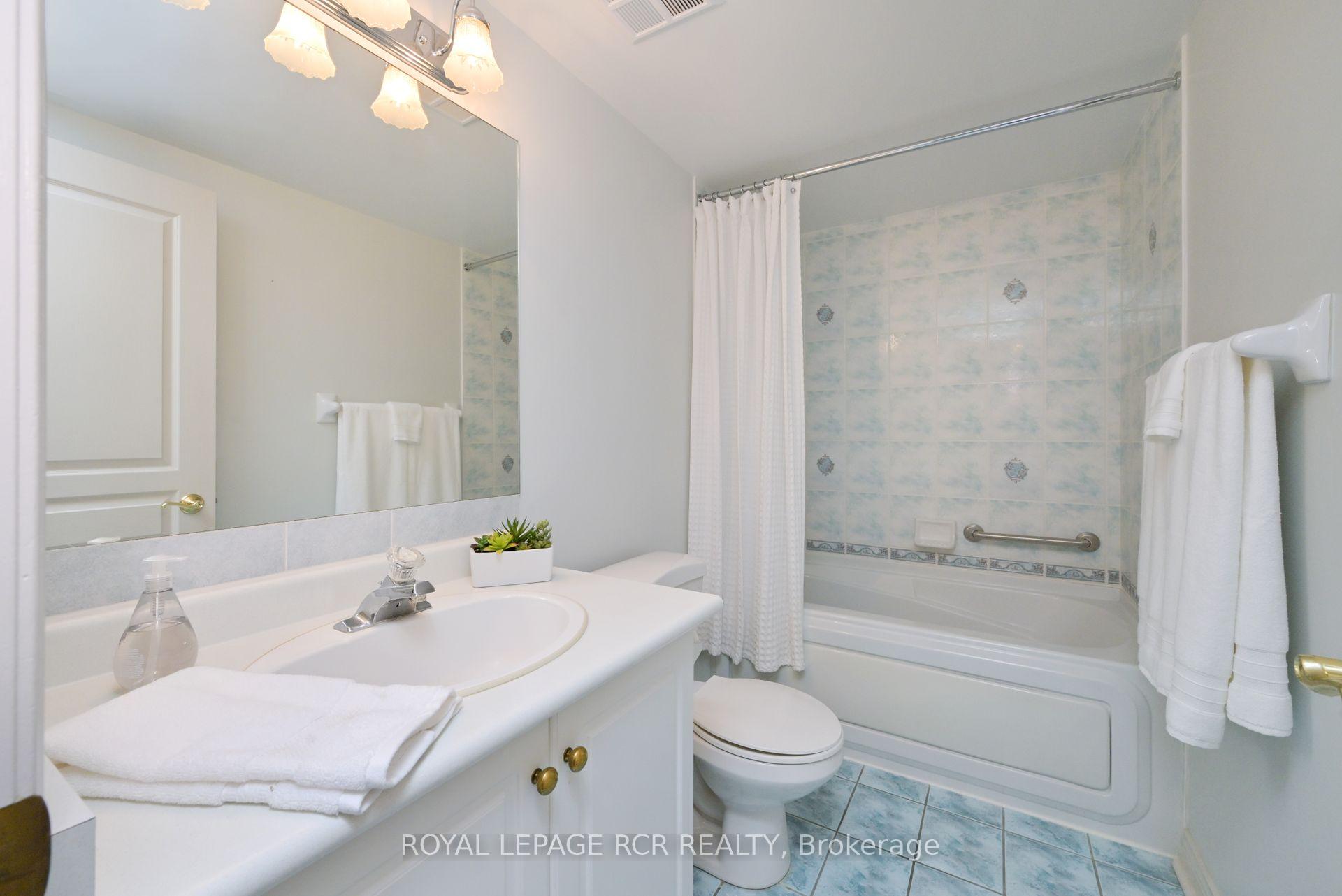 Photo 52 of Unit 214, 4 Briar Hill Heights, New Tecumseth, Alliston — HOMEH