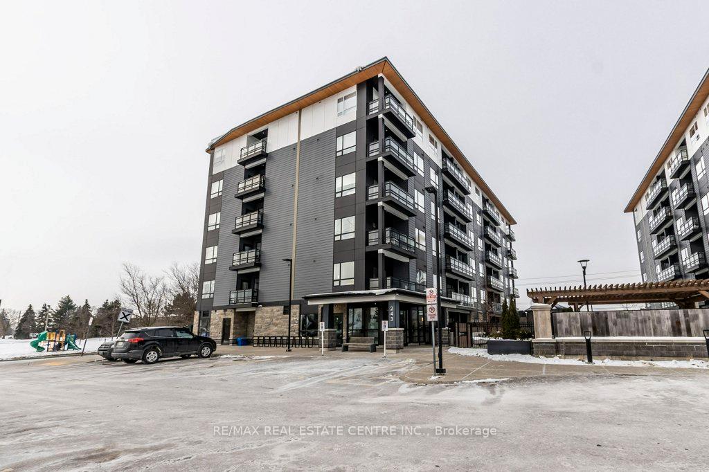 Photo 1 of Unit 404, 243 Northfield Drive E, Waterloo — HOMEH