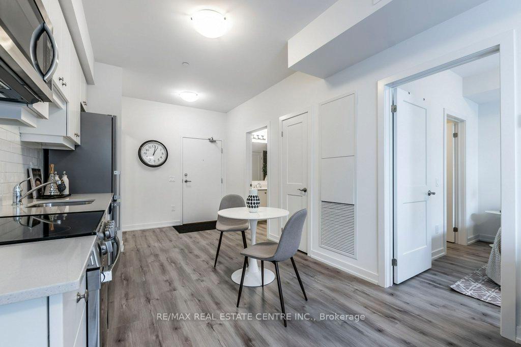Photo 10 of Unit 404, 243 Northfield Drive E, Waterloo — HOMEH