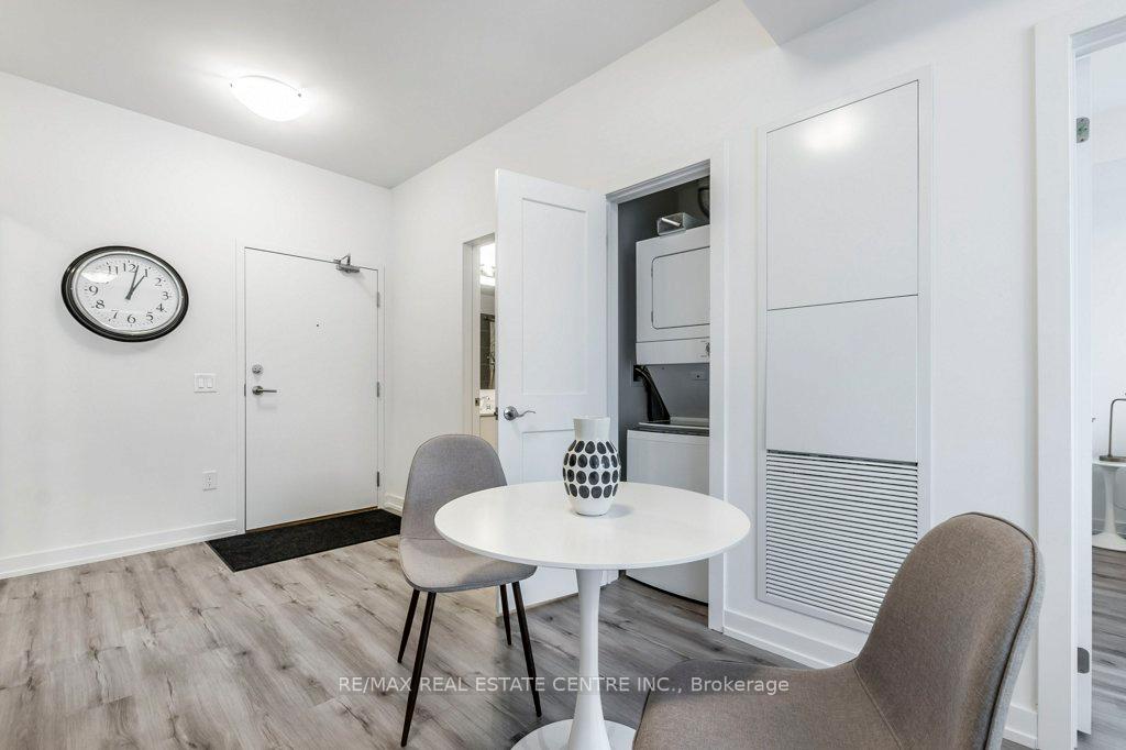 Photo 18 of Unit 404, 243 Northfield Drive E, Waterloo — HOMEH
