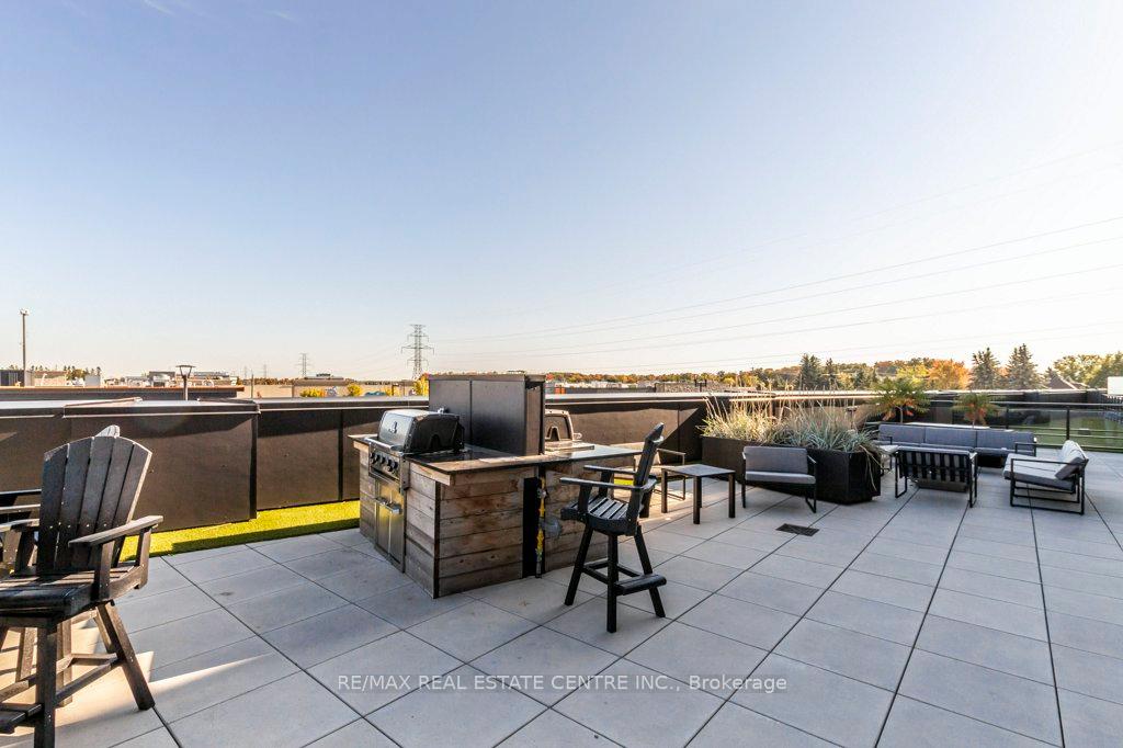 Photo 30 of Unit 404, 243 Northfield Drive E, Waterloo — HOMEH