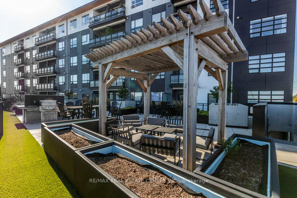 Photo 32 of Unit 404, 243 Northfield Drive E, Waterloo — HOMEH