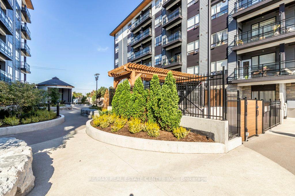 Photo 36 of Unit 404, 243 Northfield Drive E, Waterloo — HOMEH