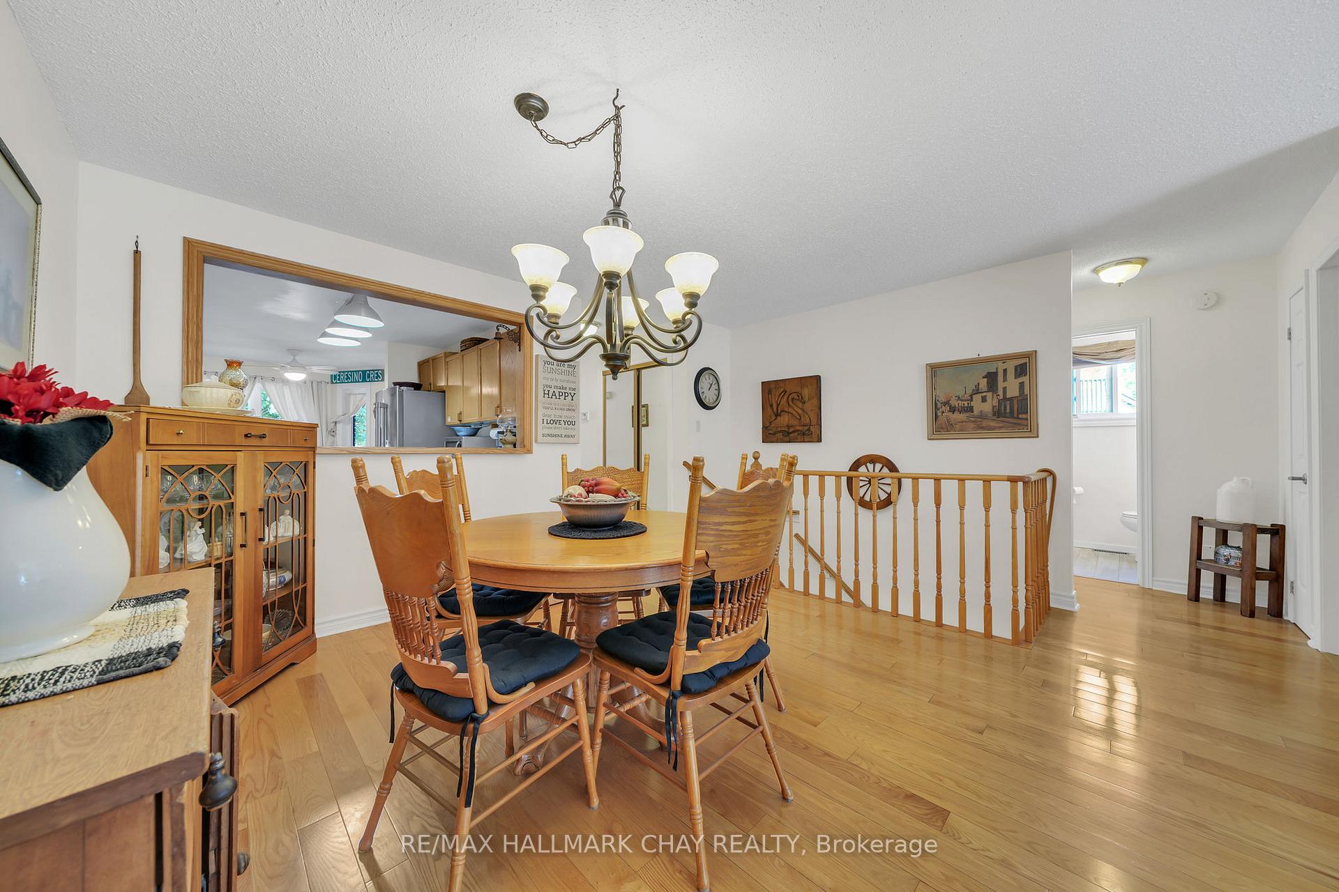 Photo 14 of 37 Riverview Road, New Tecumseth, Rural New Tecumseth — HOMEH