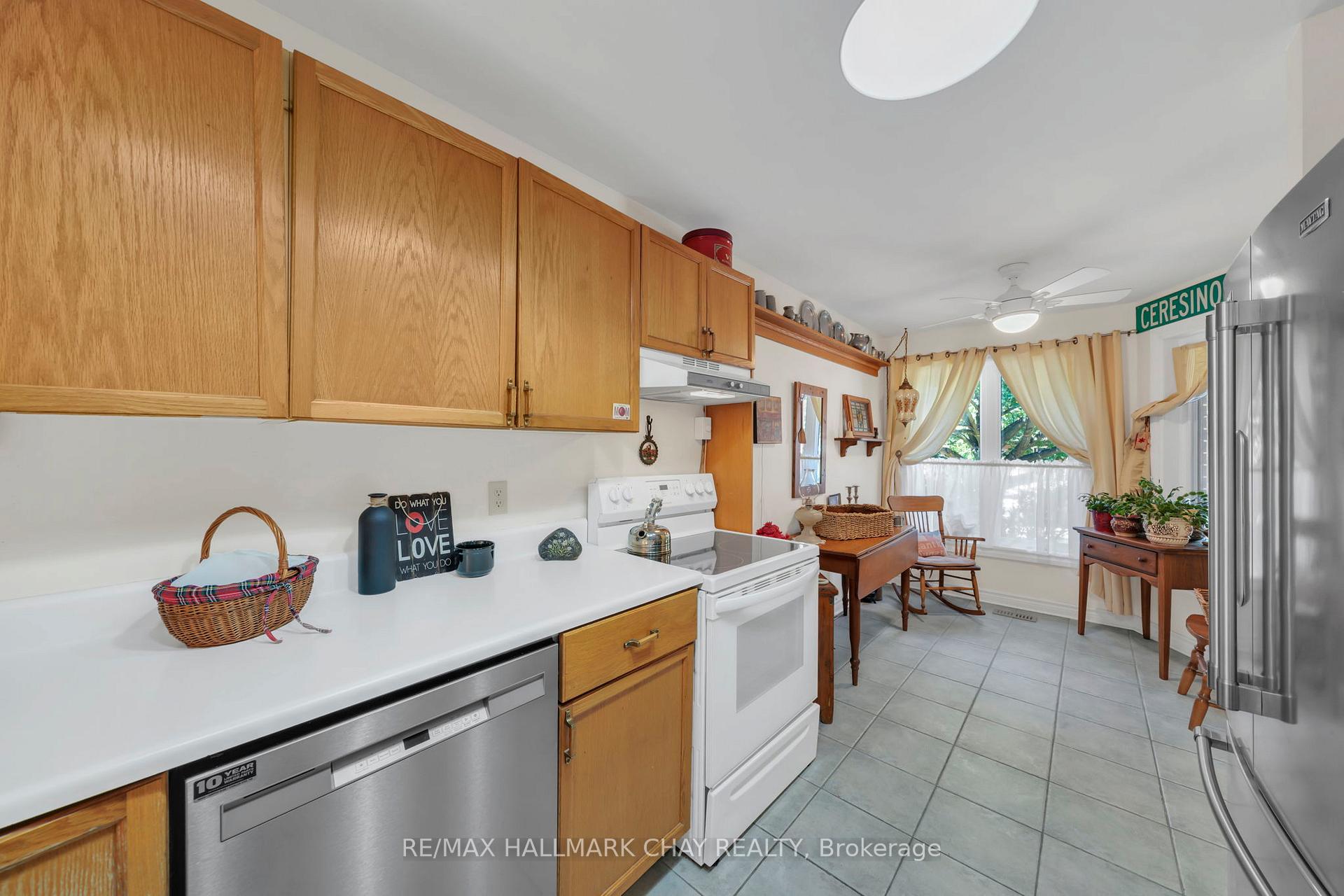 Photo 17 of 37 Riverview Road, New Tecumseth, Rural New Tecumseth — HOMEH
