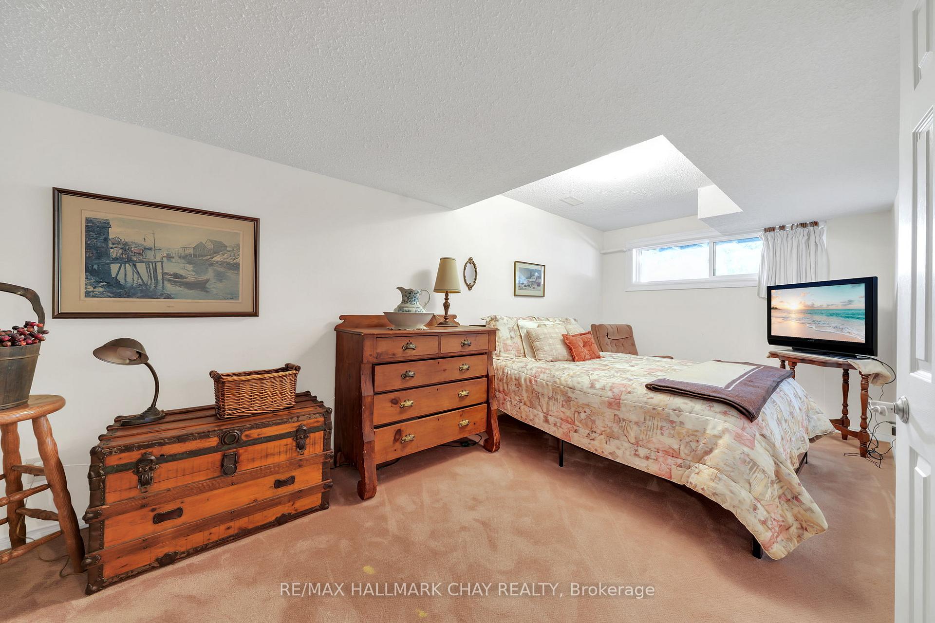 Photo 28 of 37 Riverview Road, New Tecumseth, Rural New Tecumseth — HOMEH