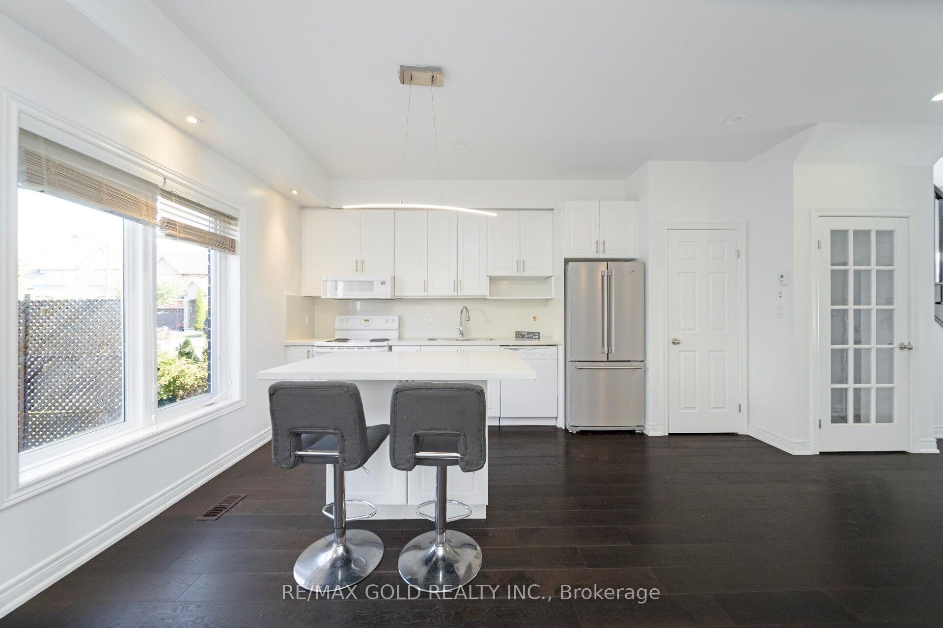 Photo 14 of Unit 1, 47 Madonna Drive, Hamilton, Carpenter — HOMEH