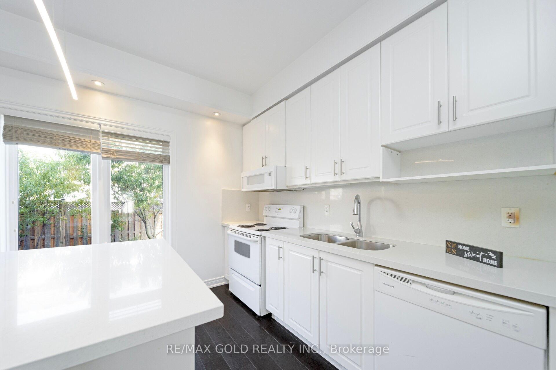 Photo 17 of Unit 1, 47 Madonna Drive, Hamilton, Carpenter — HOMEH