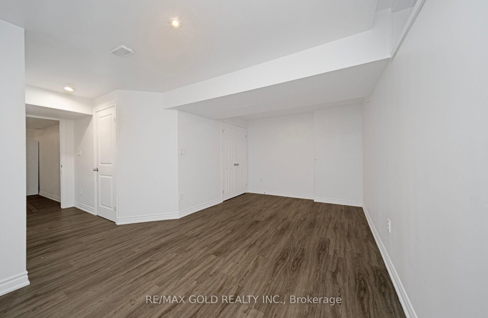 Photo 39 of Unit 1, 47 Madonna Drive, Hamilton, Carpenter — HOMEH