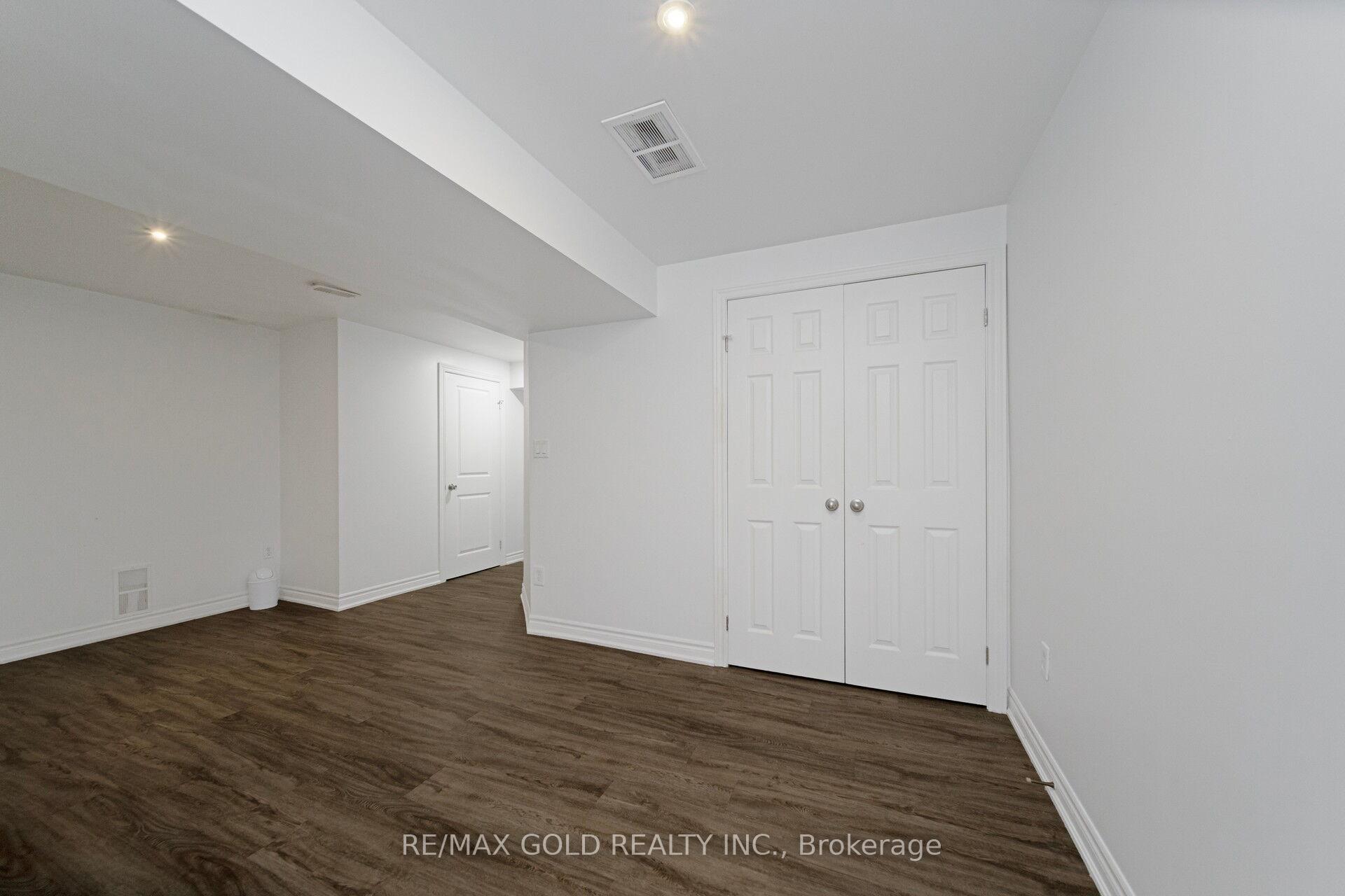 Photo 42 of Unit 1, 47 Madonna Drive, Hamilton, Carpenter — HOMEH
