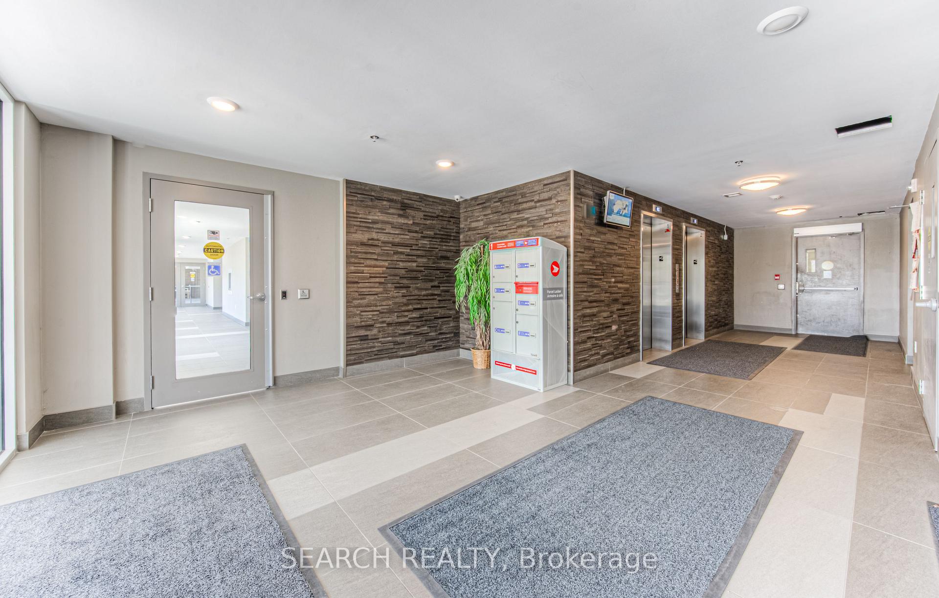 Photo 4 of Unit 523, 251 Hemlock Street, Waterloo, Beechwood/University — HOMEH