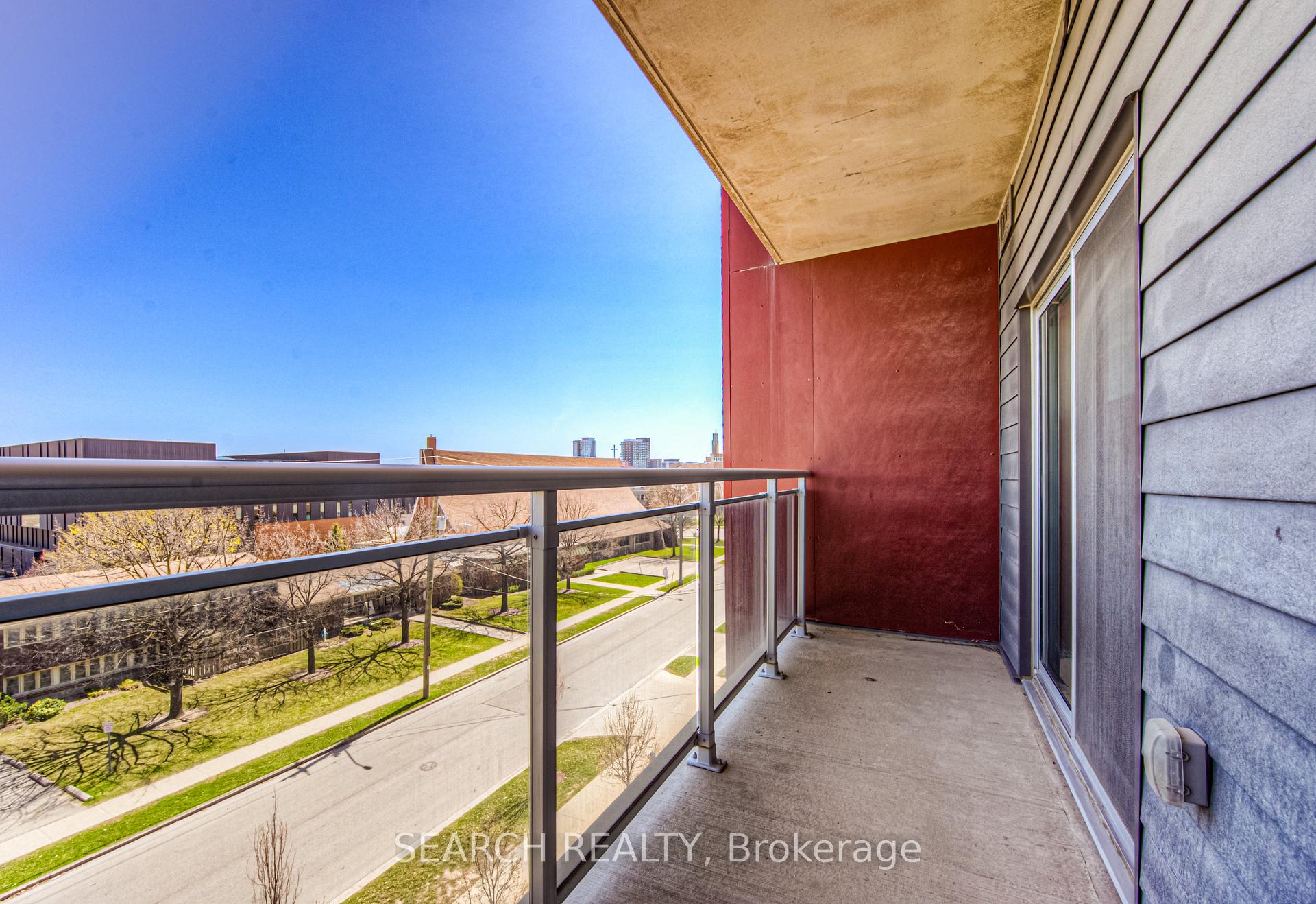 Photo 17 of Unit 523, 251 Hemlock Street, Waterloo, Beechwood/University — HOMEH