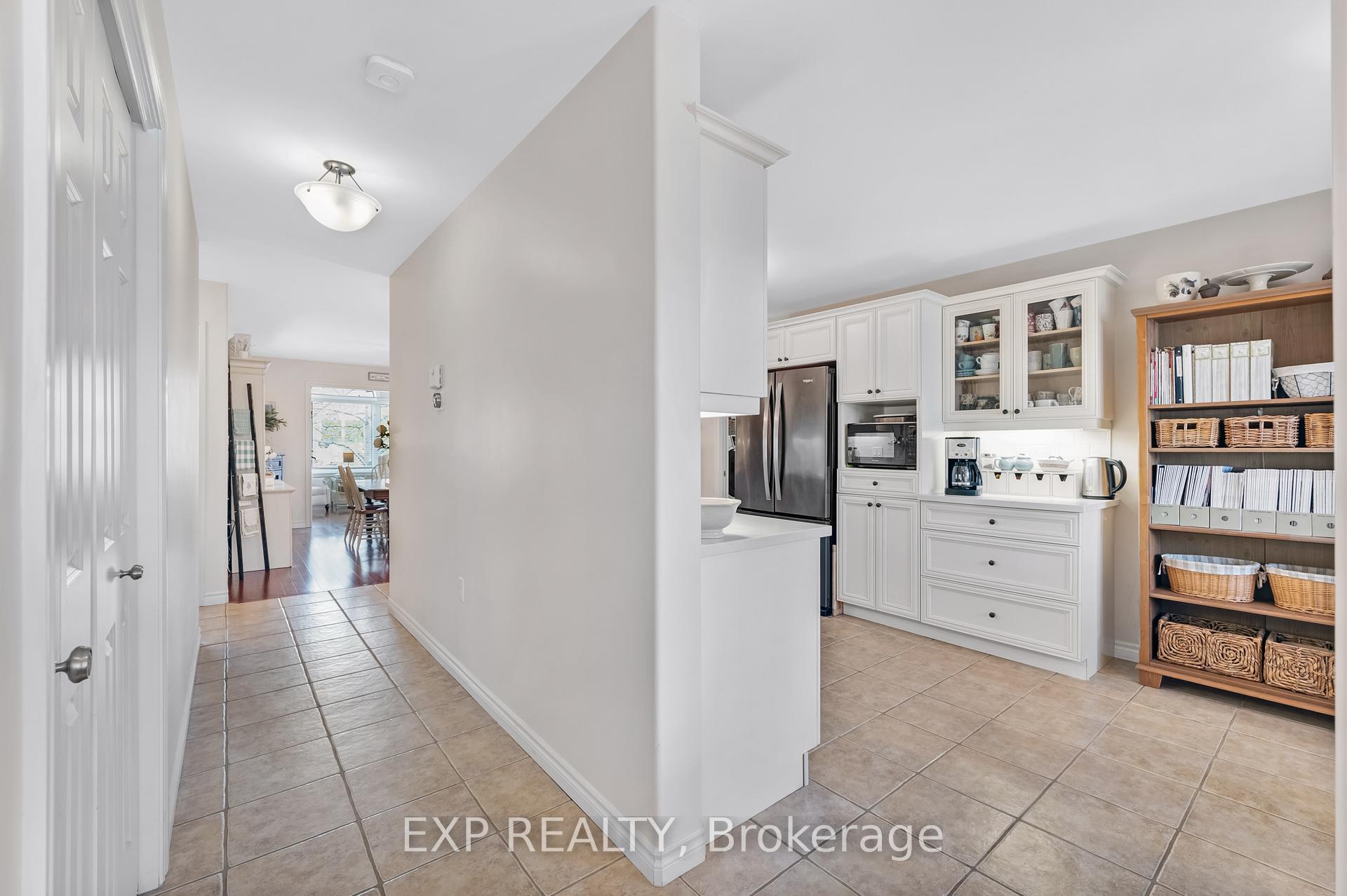 Photo 5 of 53 Ward Drive, Brighton — HOMEH