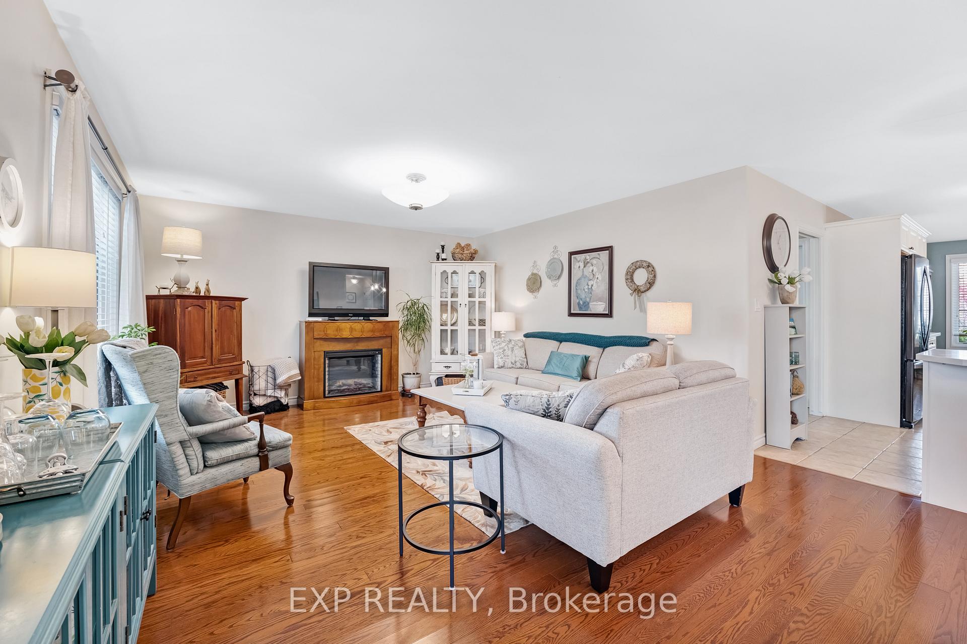 Photo 14 of 53 Ward Drive, Brighton — HOMEH