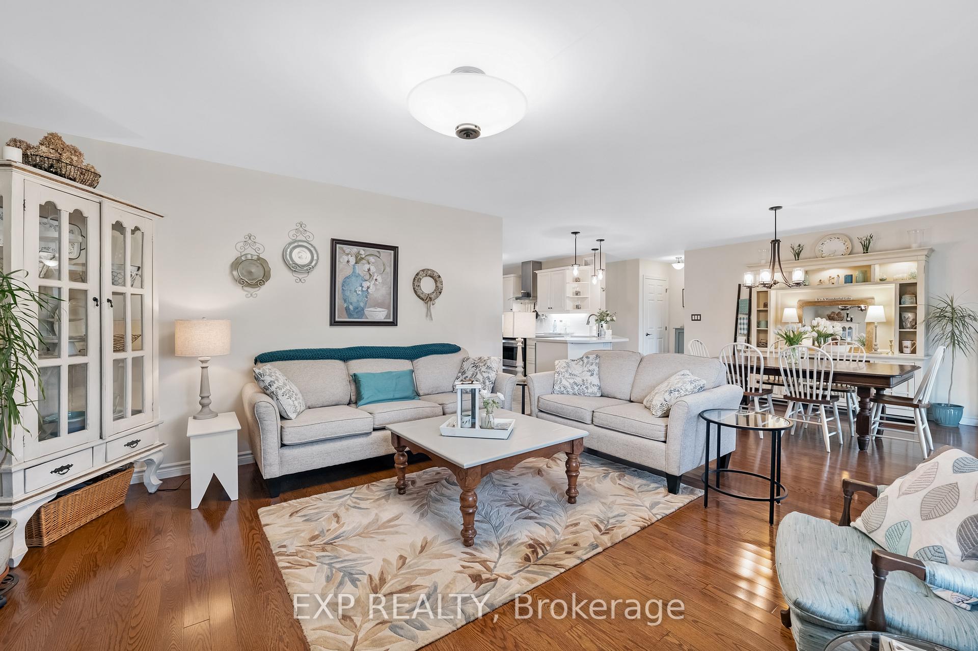 Photo 15 of 53 Ward Drive, Brighton — HOMEH
