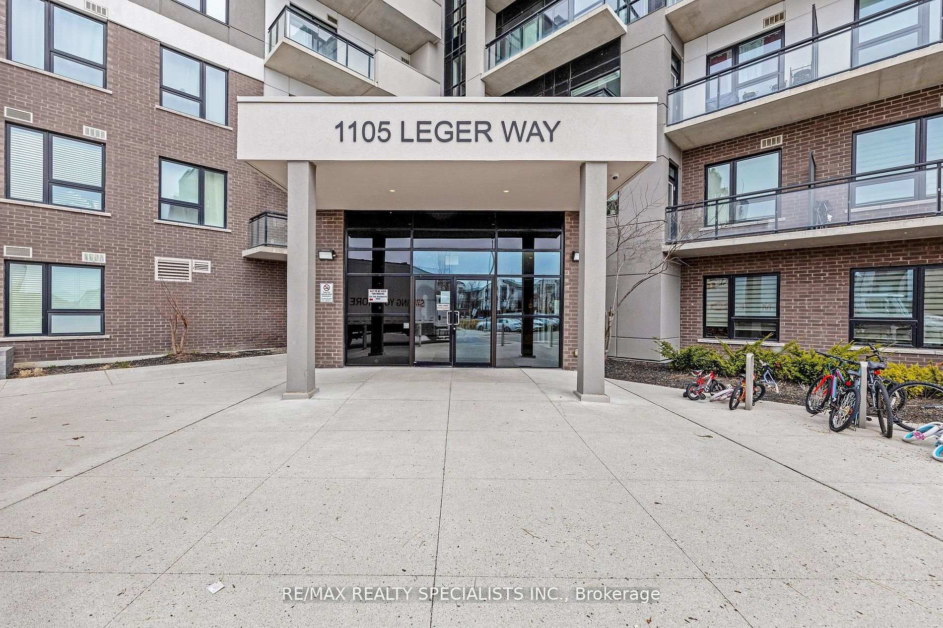 Front of Unit 434, 1105 Leger Way