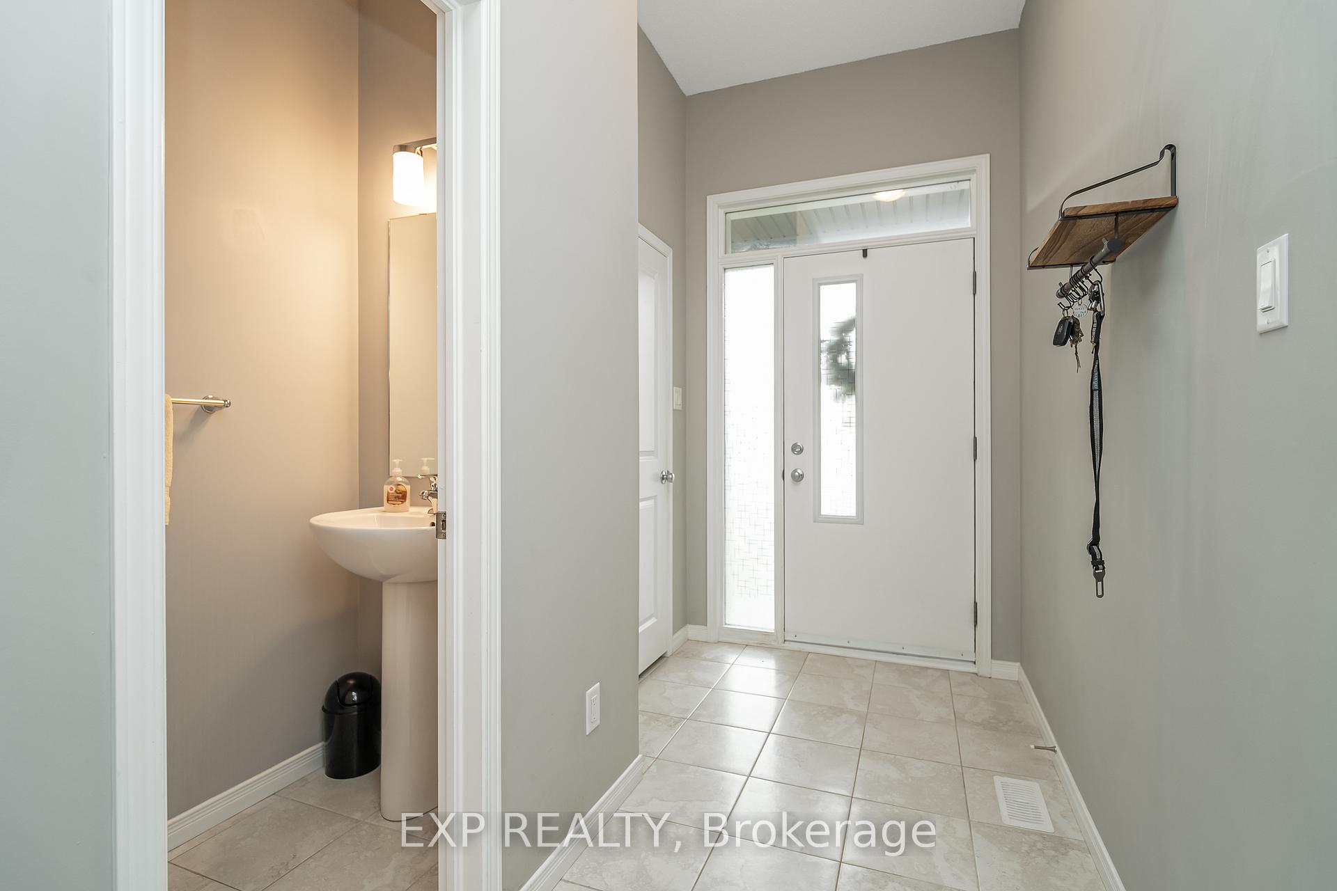 Photo 3 of 25 Stokes Drive, Carleton Place — HOMEH