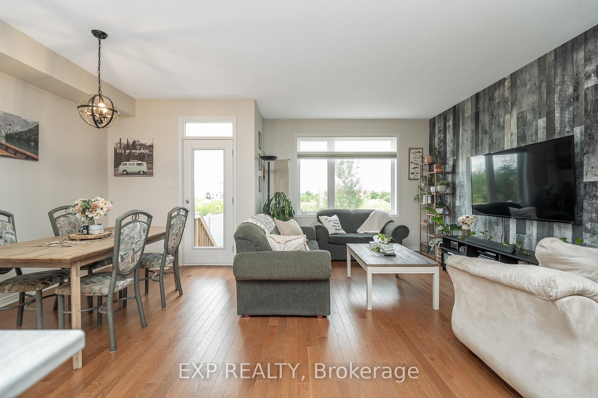 Photo 4 of 25 Stokes Drive, Carleton Place — HOMEH