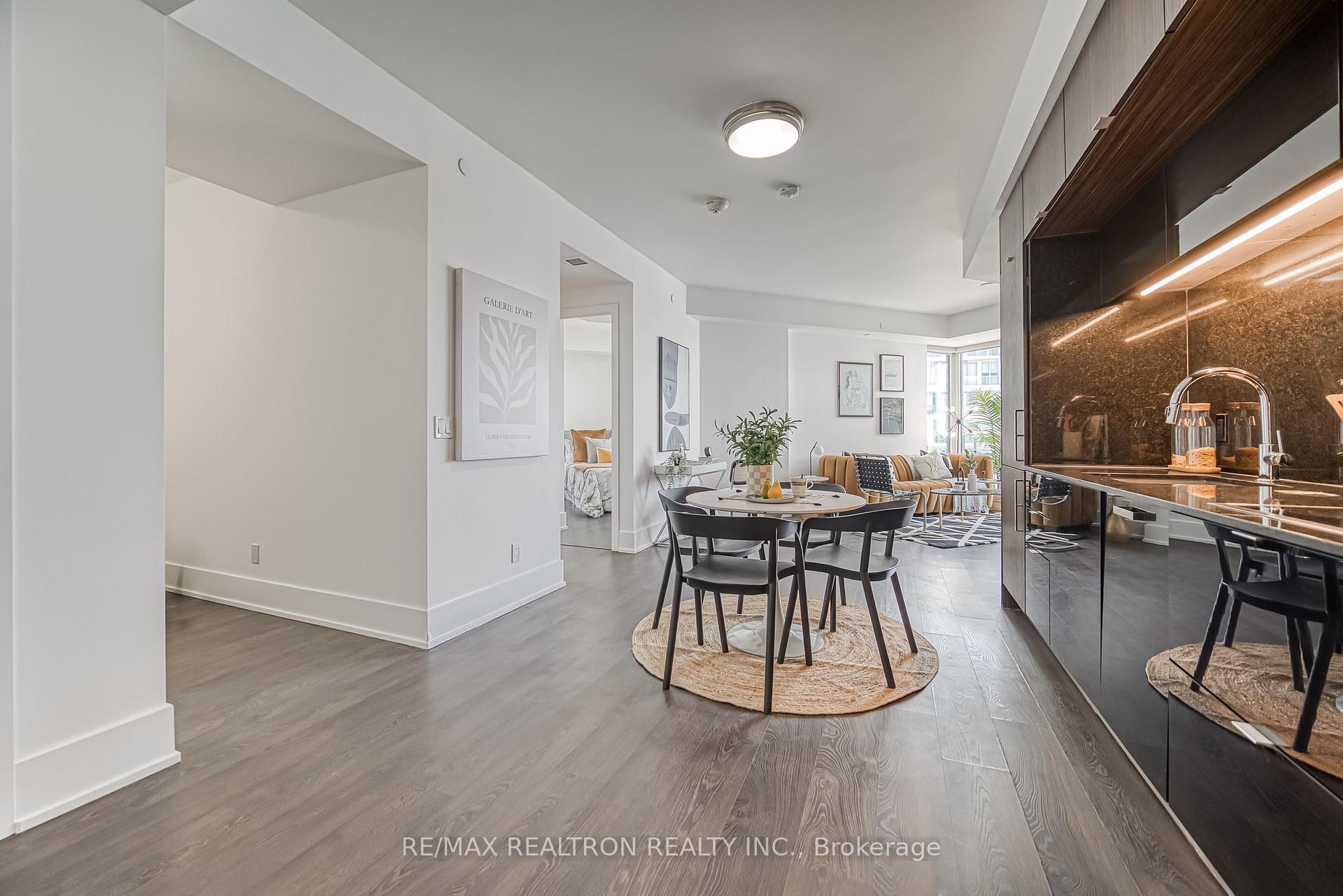 Photo 11 of Unit 719, 1 Edgewater Drive, Toronto, Waterfront Communities — HOMEH