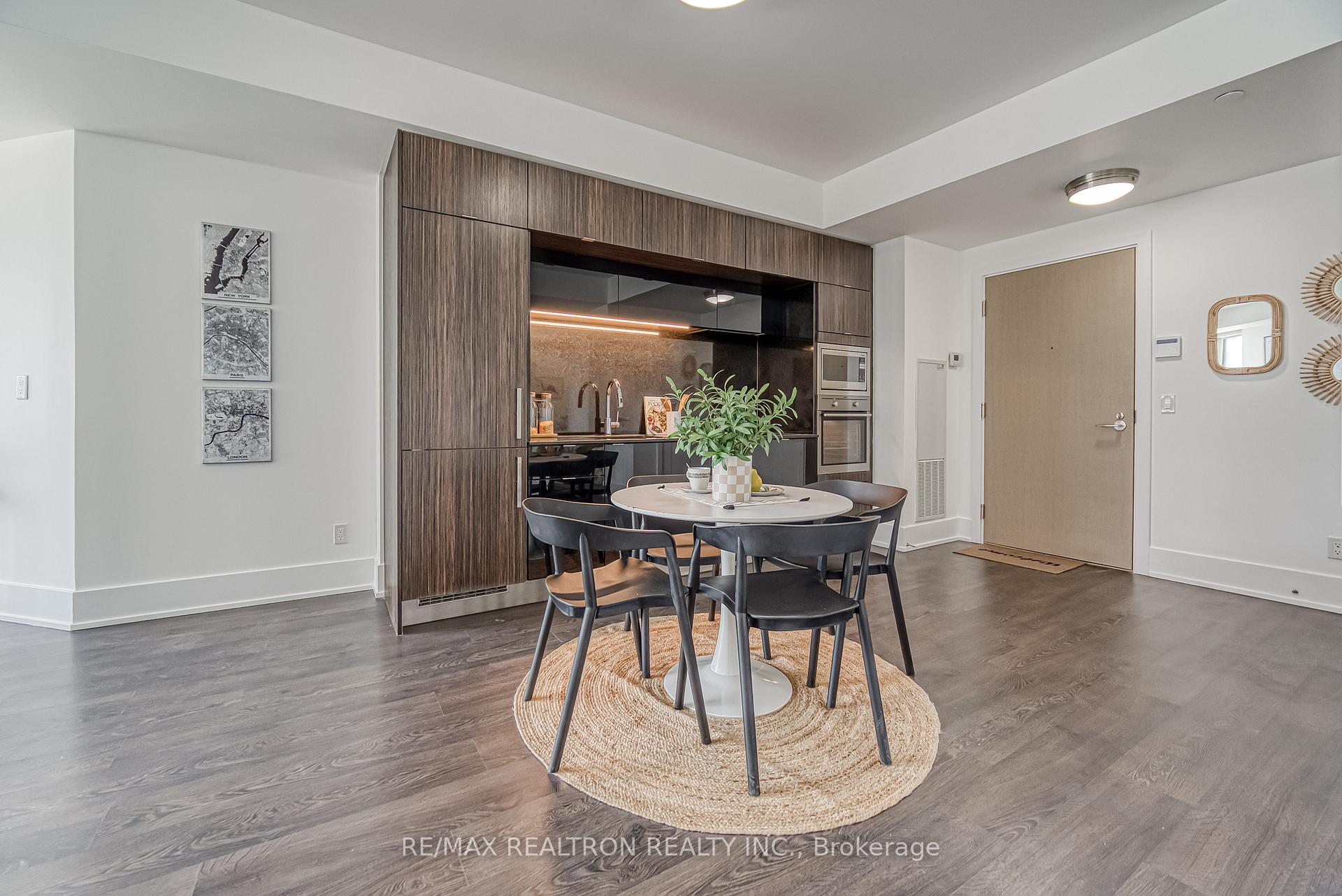 Photo 12 of Unit 719, 1 Edgewater Drive, Toronto, Waterfront Communities — HOMEH