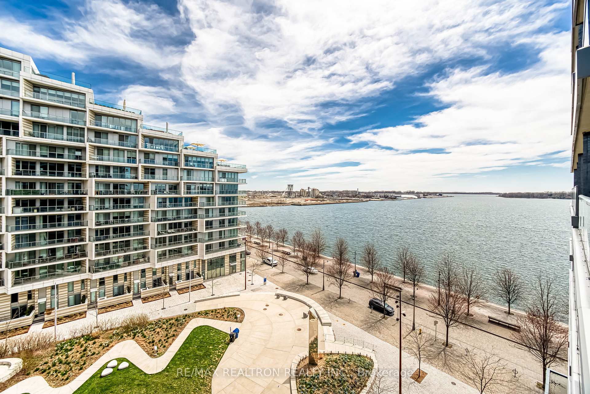 Photo 22 of Unit 719, 1 Edgewater Drive, Toronto, Waterfront Communities — HOMEH
