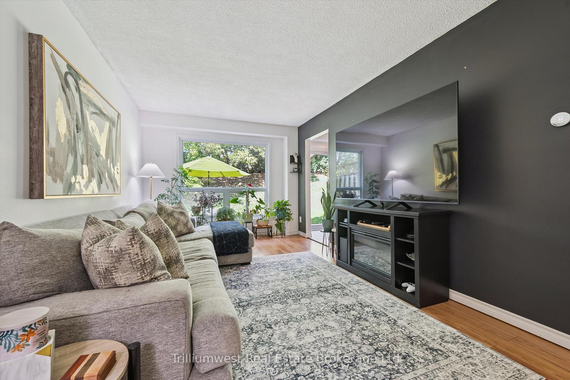 Photo 8 of Unit 20, 16 Hadati Road, Guelph, Grange Road — HOMEH