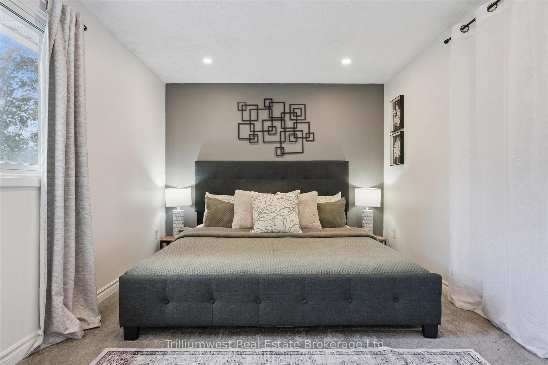 Photo 22 of Unit 20, 16 Hadati Road, Guelph, Grange Road — HOMEH