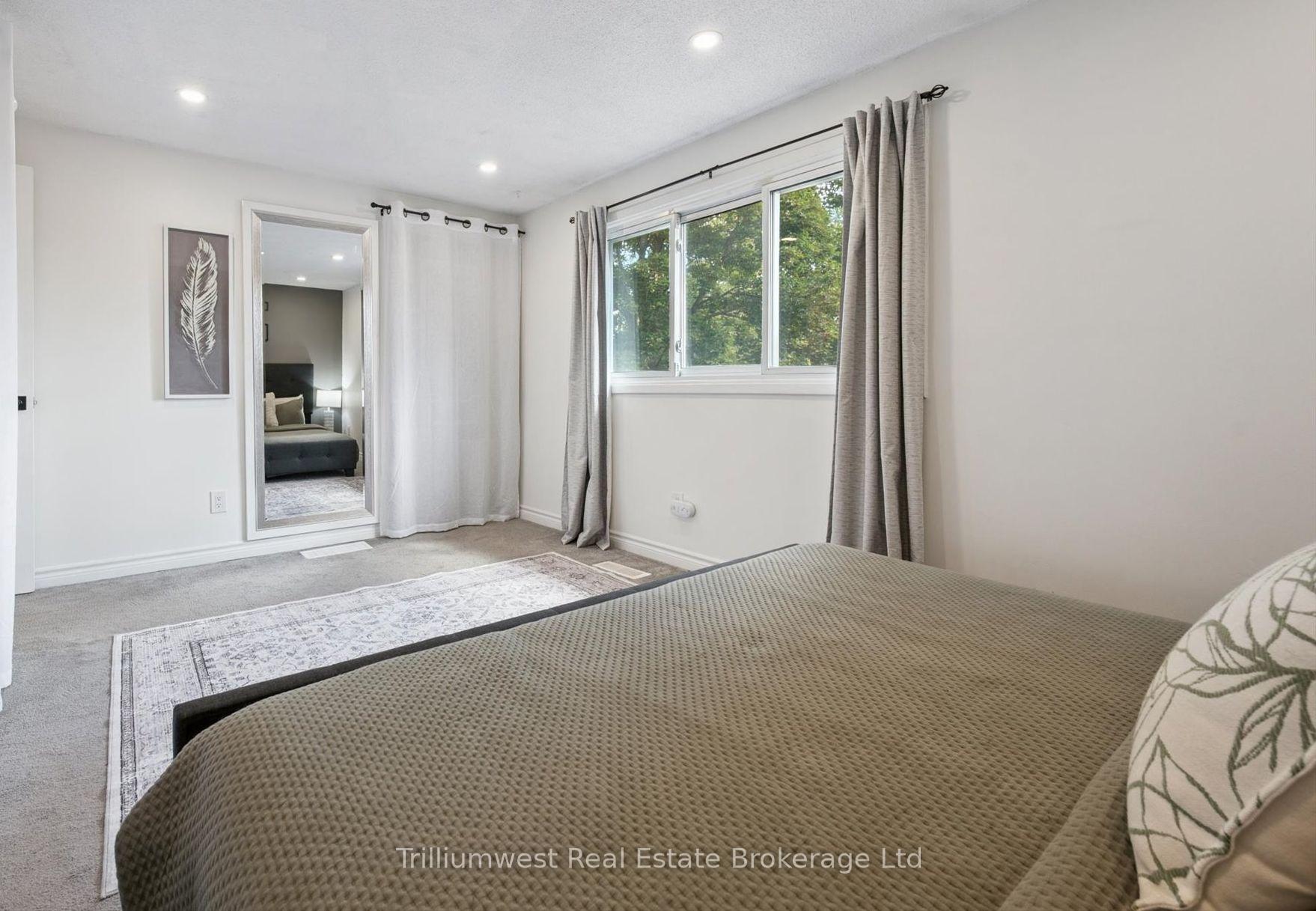 Photo 23 of Unit 20, 16 Hadati Road, Guelph, Grange Road — HOMEH