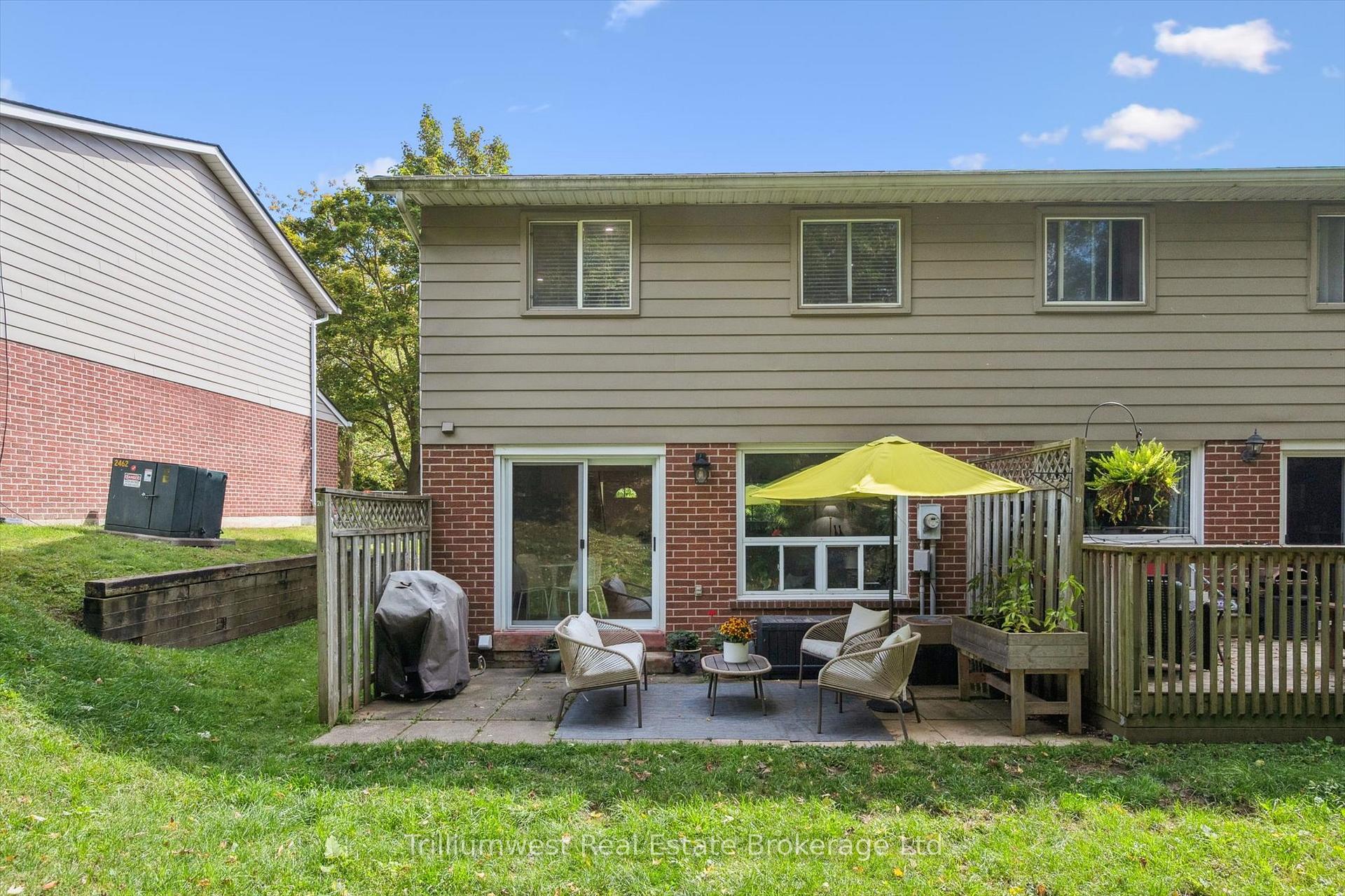 Photo 31 of Unit 20, 16 Hadati Road, Guelph, Grange Road — HOMEH